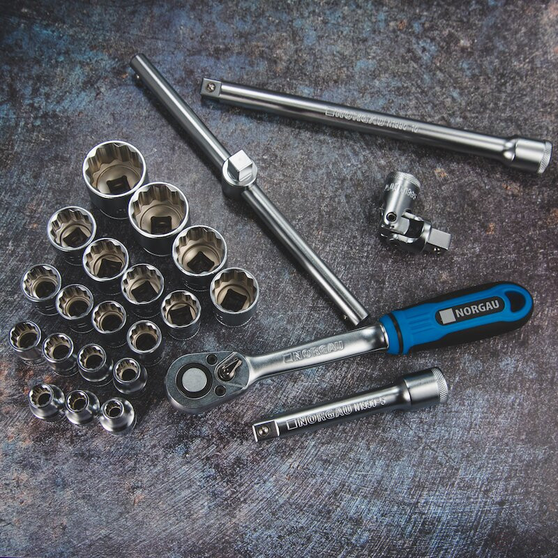 Набор двеннадцатигранных торцевых головок с аксессуарами NORGAU Industrial 1/2", 24 предмета, ND19 в металлическом ящике