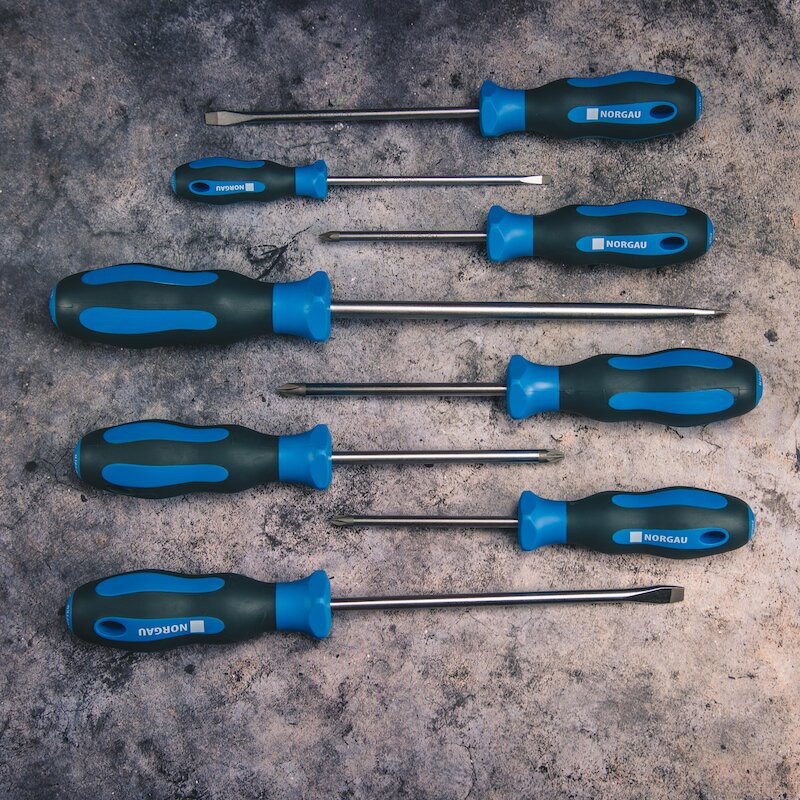 Набор отверток NORGAU Industrial в ложементе, 8 предметов, NBS151-161-008