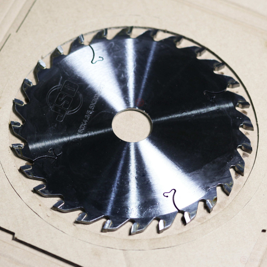 Подрезная коническая дисковая пила 180х4,3-5,5х30 z=28