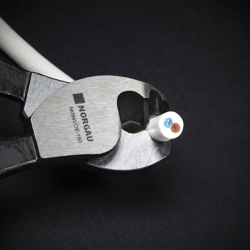 Dielectric scissors NORGAU Industrial 160 mm