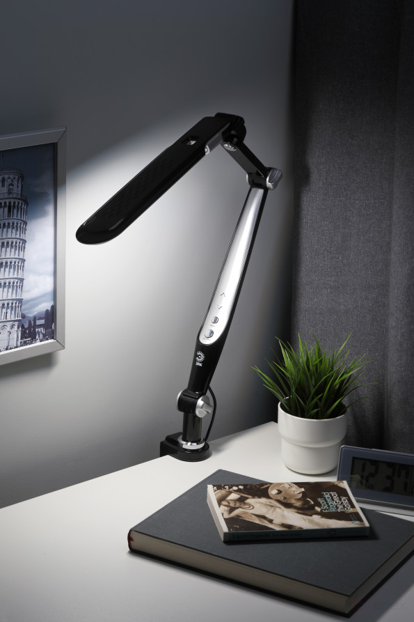 Настольный светильник ЭРА NLED-496-12W-BK светодиодный на струбцине черный