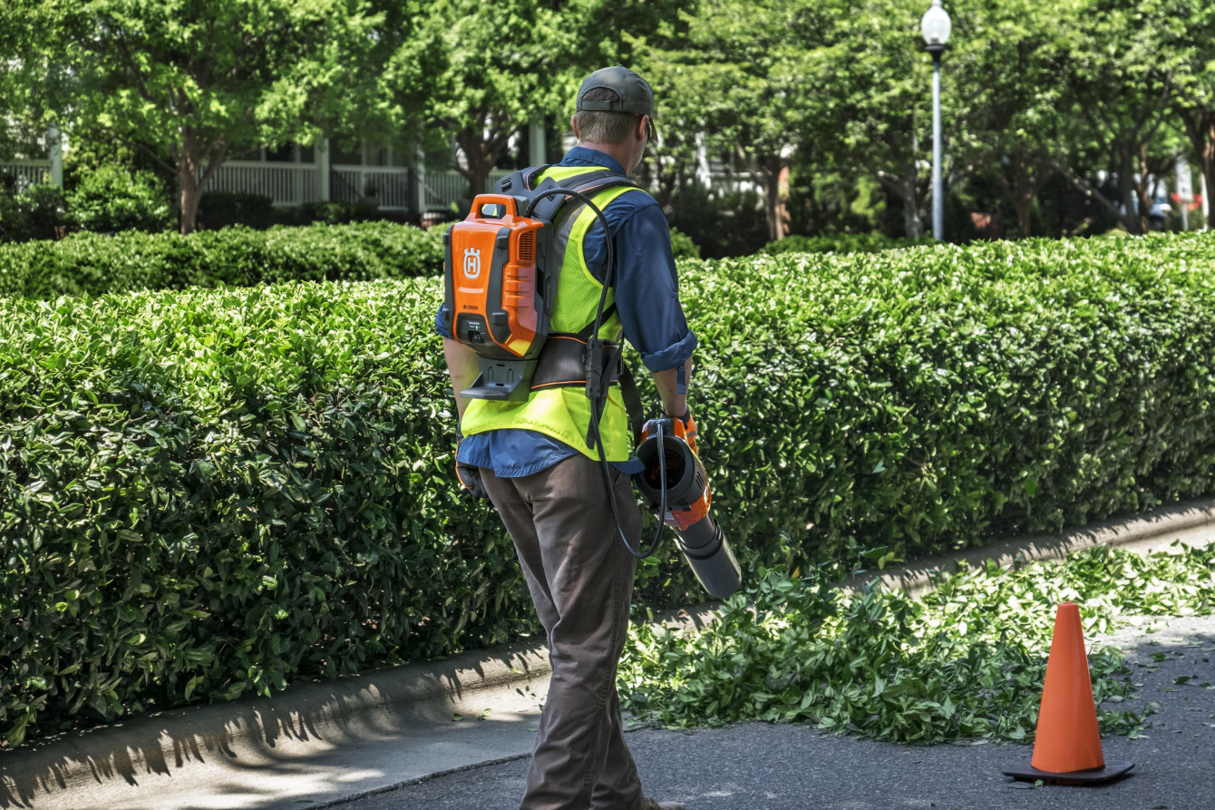 Ранцевый аккумулятор Husqvarna BLi950X