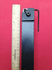 Straight-through holder MCBNR 3232 P 12