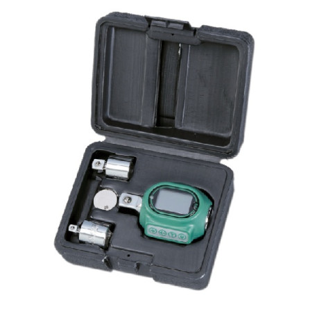 Dynamometer adapter in the case