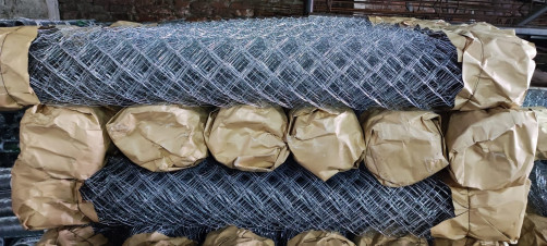 Galvanized chain link mesh 55*55*1,3; 1,5*10, 4 roll