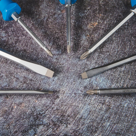 Set of reinforced slotted and phillips screwdrivers NORGAU Industrial NBS155K- 161-007, 7 pieces