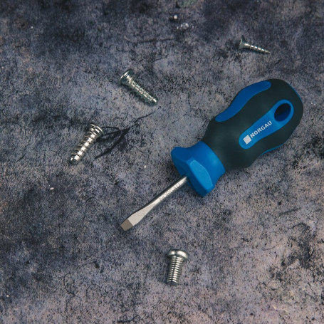 Slotted screwdriver NORGAU Industrial short 4x38 mm, N152