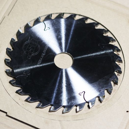 Подрезная коническая дисковая пила 120х2,8-4,0х20 z=24