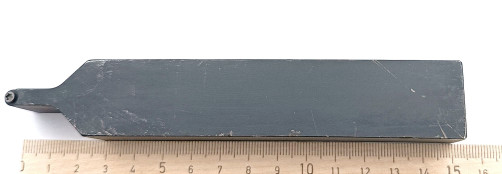 Straight through holder SRDCN 2525 M 06 shaped cutter