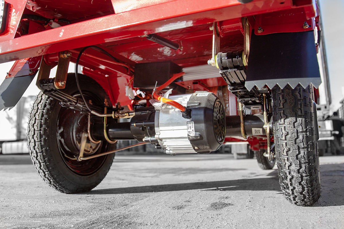 Грузовой электротрицикл Rutrike Амулет 1100 60V650W, серый