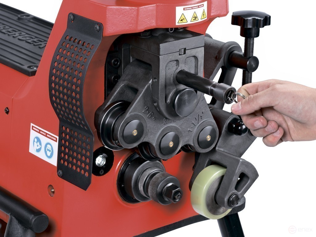 Электрогидравлический станок для накатывания желобков на стальных трубах ROGROOVER 1 - 12"