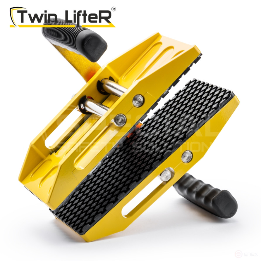 Reinforced carrying grip for Twin Lifter™