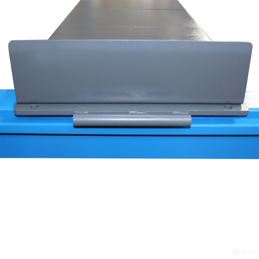 Four-post lift F5.5-4 AE&T (380B)