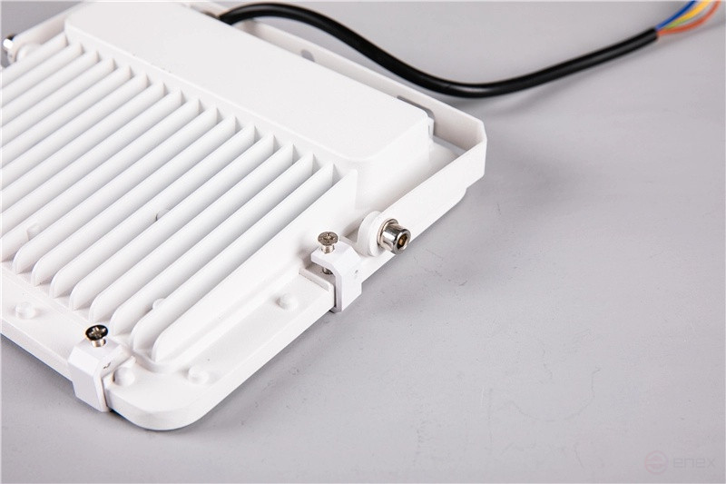 Светодиодный прожектор Mosvolt FLF-B8- 50W 85- 265V