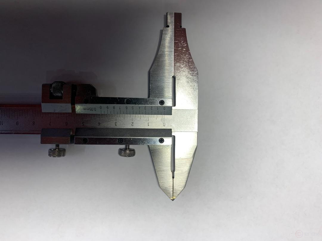 Штангенциркуль разметочный ШЦРТ - II - 250 0,05 с твердосплавными губками 60мм ЧИЗ ( в/р/г)