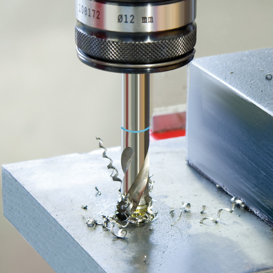 Метчик машинный HSS шлифованный M 16x2 для глухих отверстий