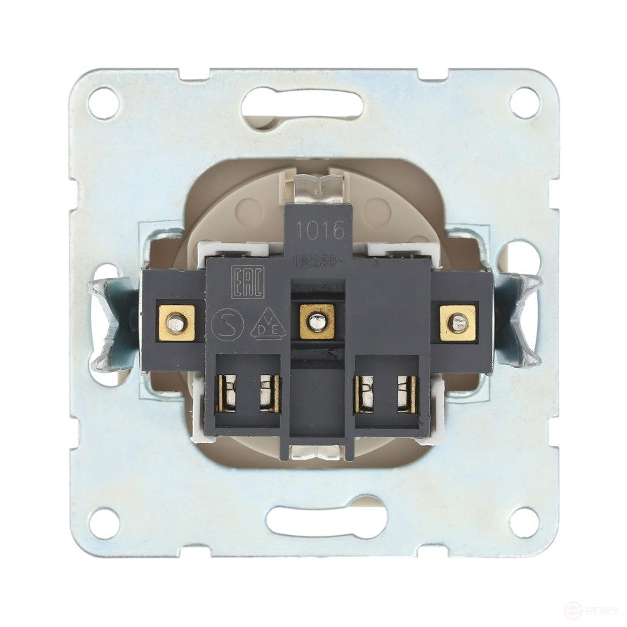 Socket with S/c, blinds and lid (beige) LK60