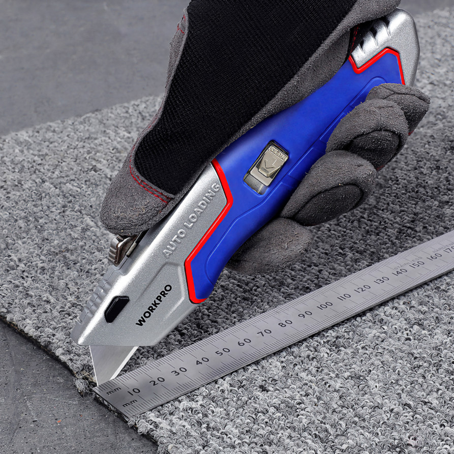 Universal retractable knife prof WP213012 WORKPRO