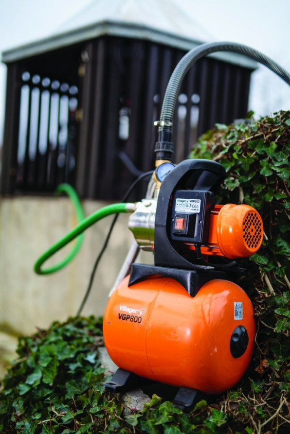 Насос для воды Villager VGP 800