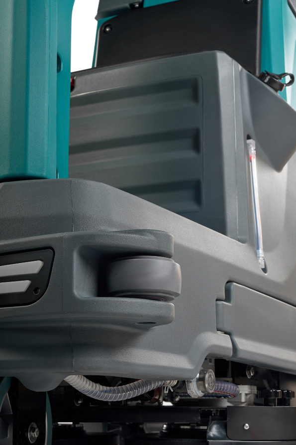 Поломоечная машина с сиденьем оператора S760R L100 (литиевая АКБ 100Ач С2)