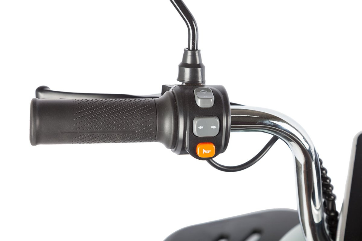 Electric tricycle Rutrike Gelbert Beta 48V/60V 800W, silver-white