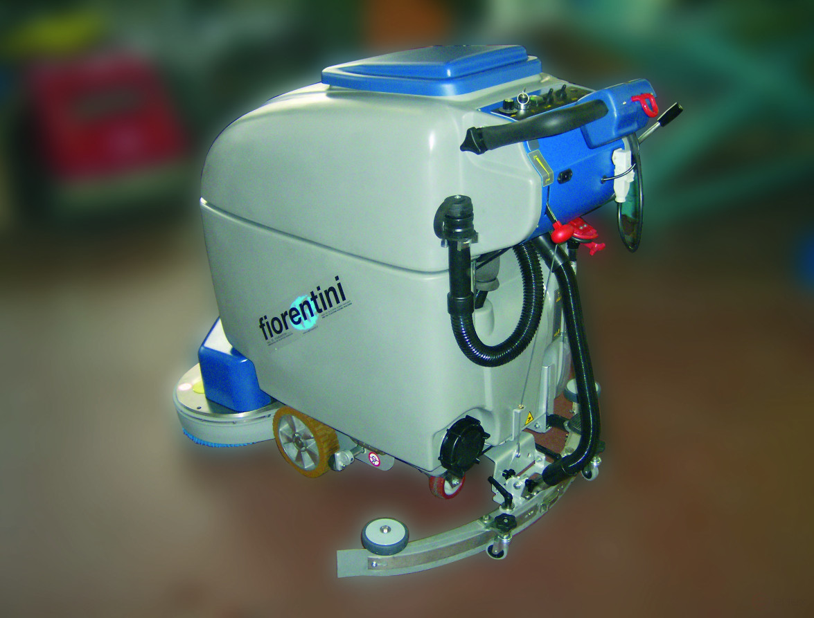 Поломоечная машина PINKY 26B, с АКБ Литий до 130 Ач