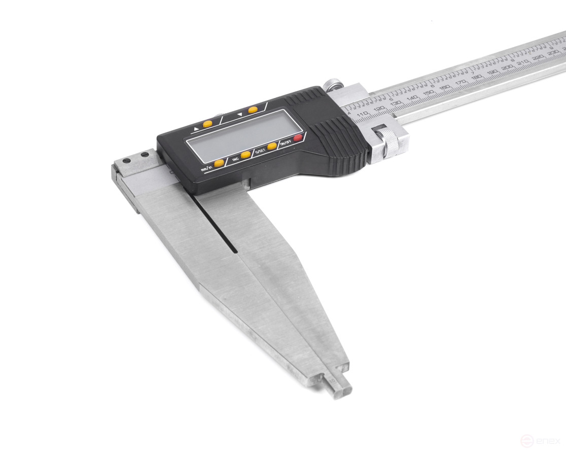 Vernier caliper ShTs - 3 - 800 0,01 electr. lip. 150mm CHEESE