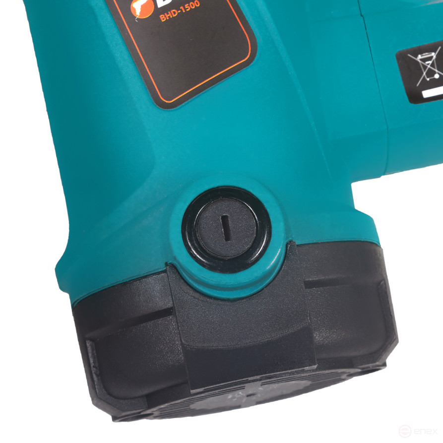 Перфоратор электрический BORT BHD-1500