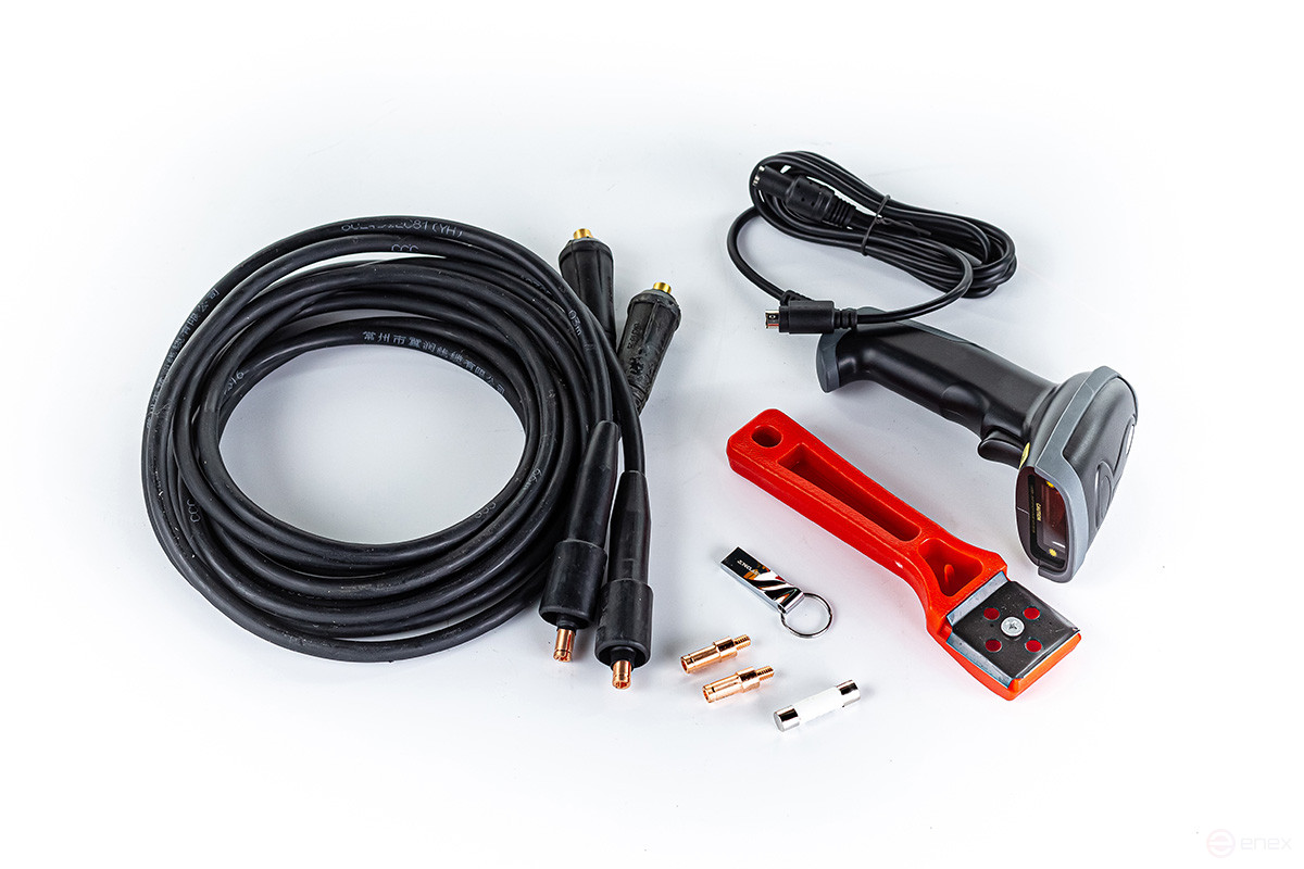 The device for electro-coupling welding of HDPE pipes PROSVAR ELECTRO 630 (80 V)