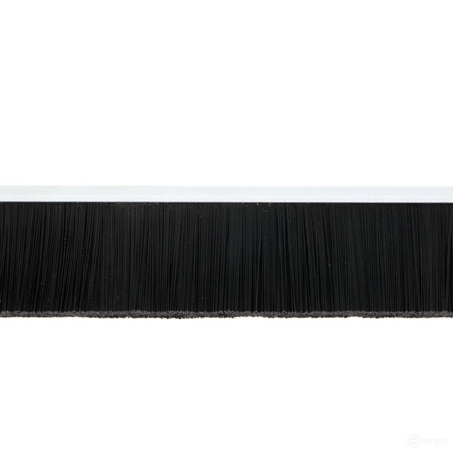 Щетка полосовая линейный уплотнитель 2500*38*5, ворс высотой 33 мм PPL черный 0,25 (EB-1121)