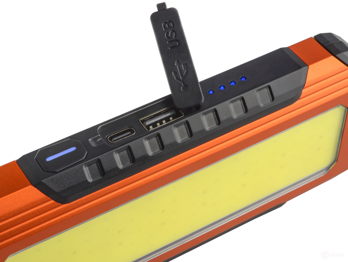 Multifunctional LED Flashlight 1000Lm Li-ion 4000mAh (Car Body) 44360