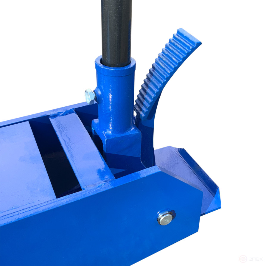 Lifting jack T32010 AE&T 10t