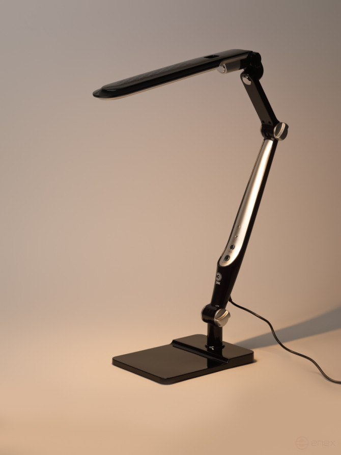 Настольный светильник ЭРА NLED-497-12W-BK светодиодный на струбцине и с основанием черный