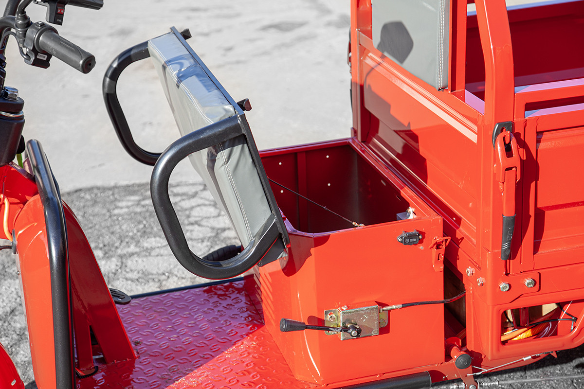 Грузовой электротрицикл Rutrike Амулет 1100 60V650W, серый