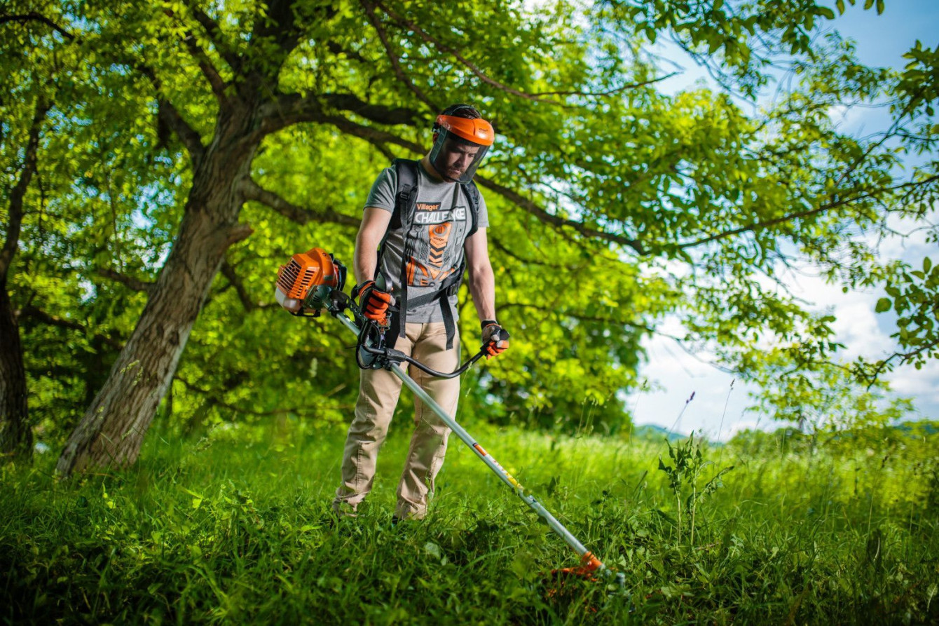 Petrol trimmer Villager BC 900 S