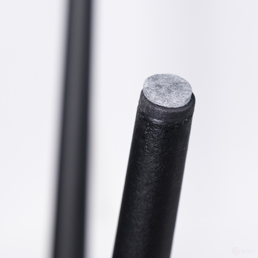 Подкладка самоприлипающая фетровая d25мм (1лист-36шт) серая AKS