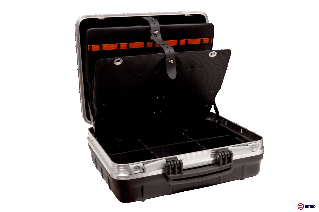 Кейс пластиковый с резиновыми полосками 465х352х215 мм, 5.5кг