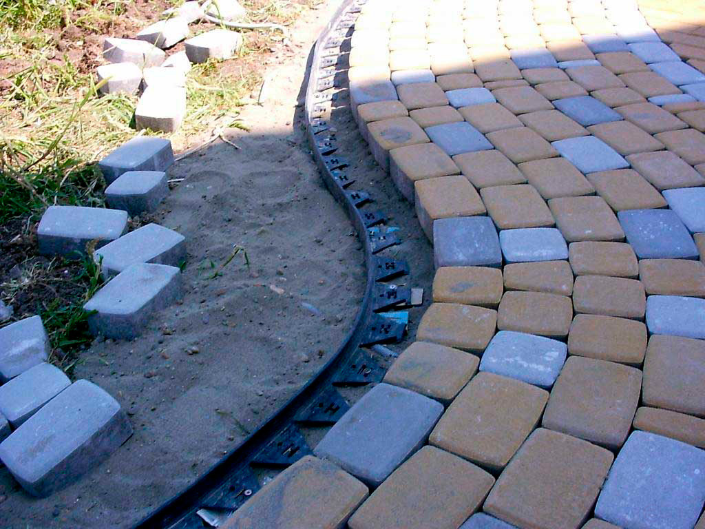 Garden STAFF reinforced curb length 3 meters height 45 mm 1 piece