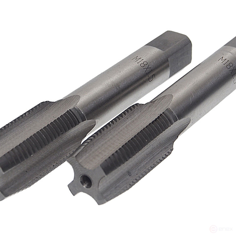 Метчик ER-01815M M18x1,5 (2шт),в пластиковом футляре ЭВРИКА /1