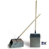 Совок - ловушка для мусора с деревянным черенком