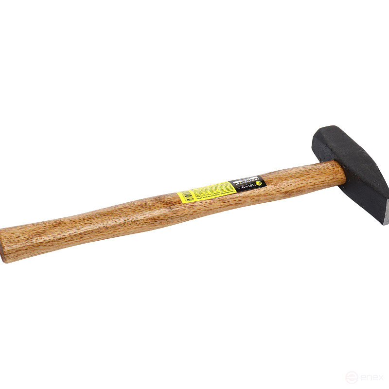 Молоток ER-30500: 500 гр., с деревянной рукояткой ЭВРИКА /1/24 NEW