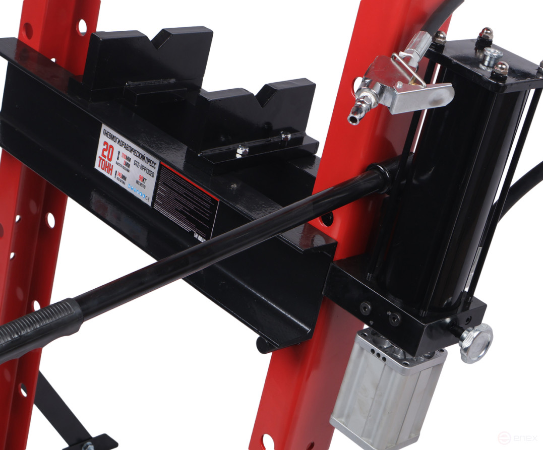 Пресс пневмогидравлический 20т напольный гаражный GTE