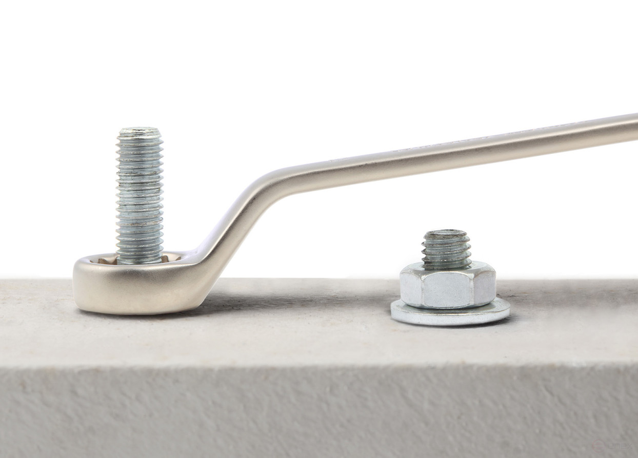 Ключ накидной 30×32 мм