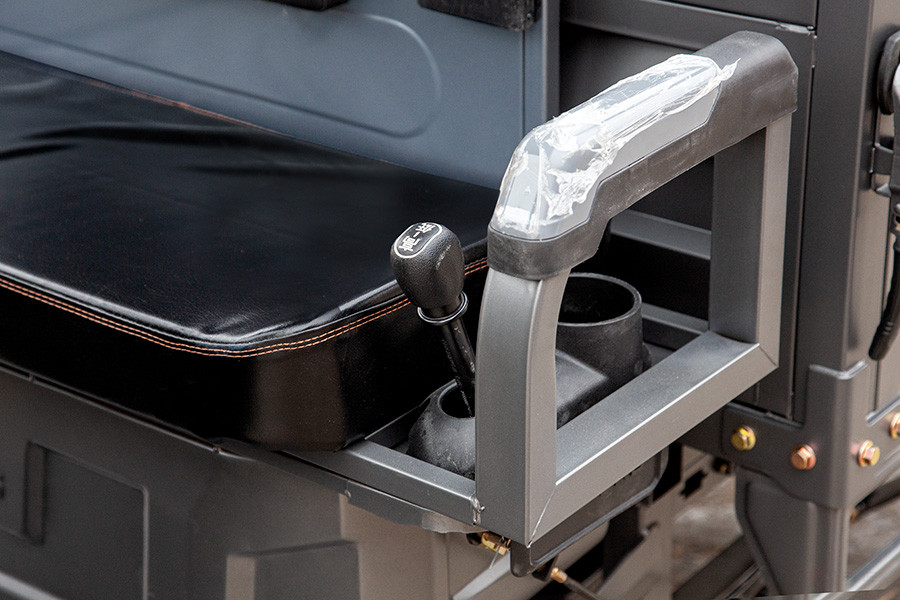 Грузовой электрический трицикл Rutrike D5 КАБИНА гидравлика 1700 60V1200W, черный-матовый