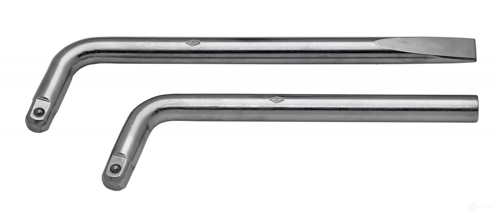 The key with the connecting square is curved with a 230mm blade.