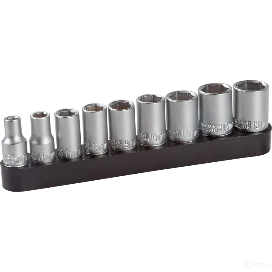 Набор ручного инструмента BORT BTK-82