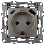 Розетка ЭРА Серия 12 12-4108-16 2P+E 16A-250В со шторками с USB type-A+C 5В-3А титан
