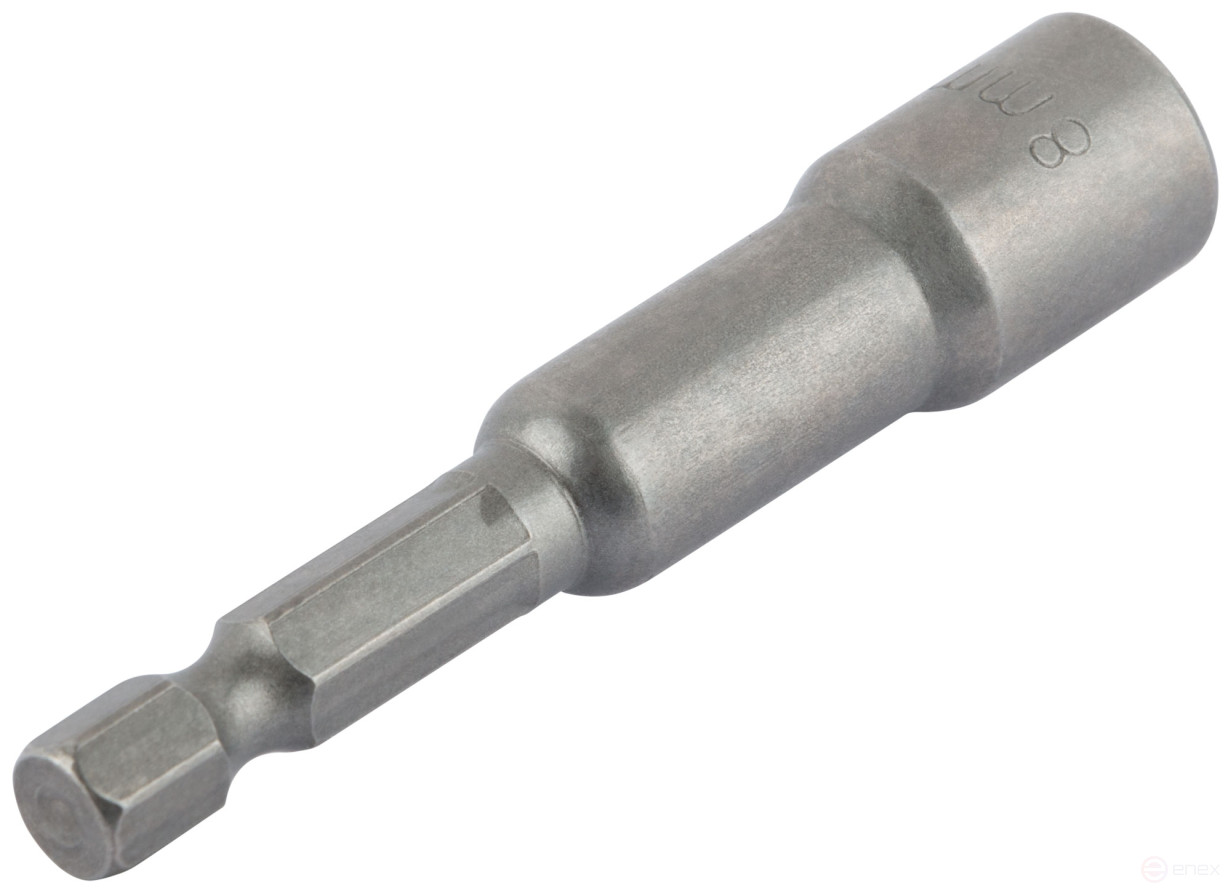 Adapter with an 8x65mm socket head