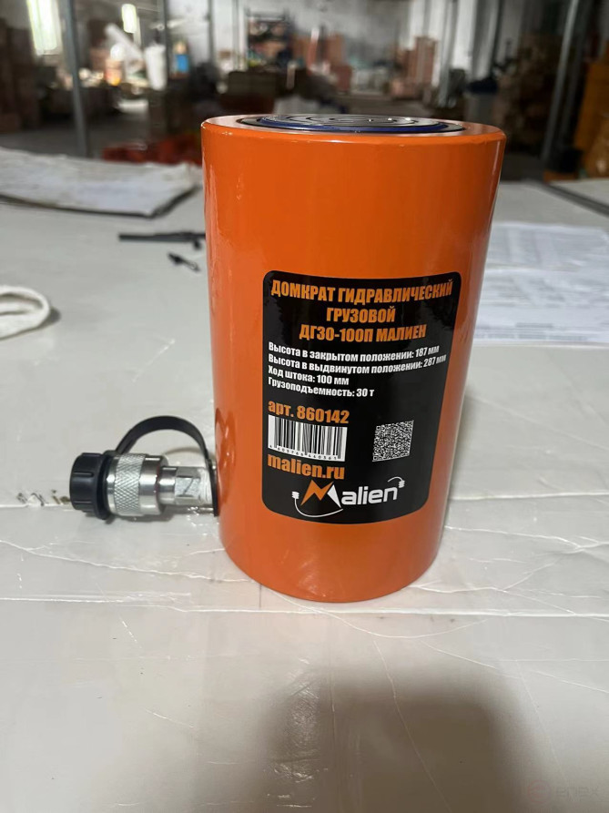 Hydraulic cargo jack DG30-100P (spring return, g/n 30t, stroke of the rod 100mm, pick-up 187mm) MALIEN
