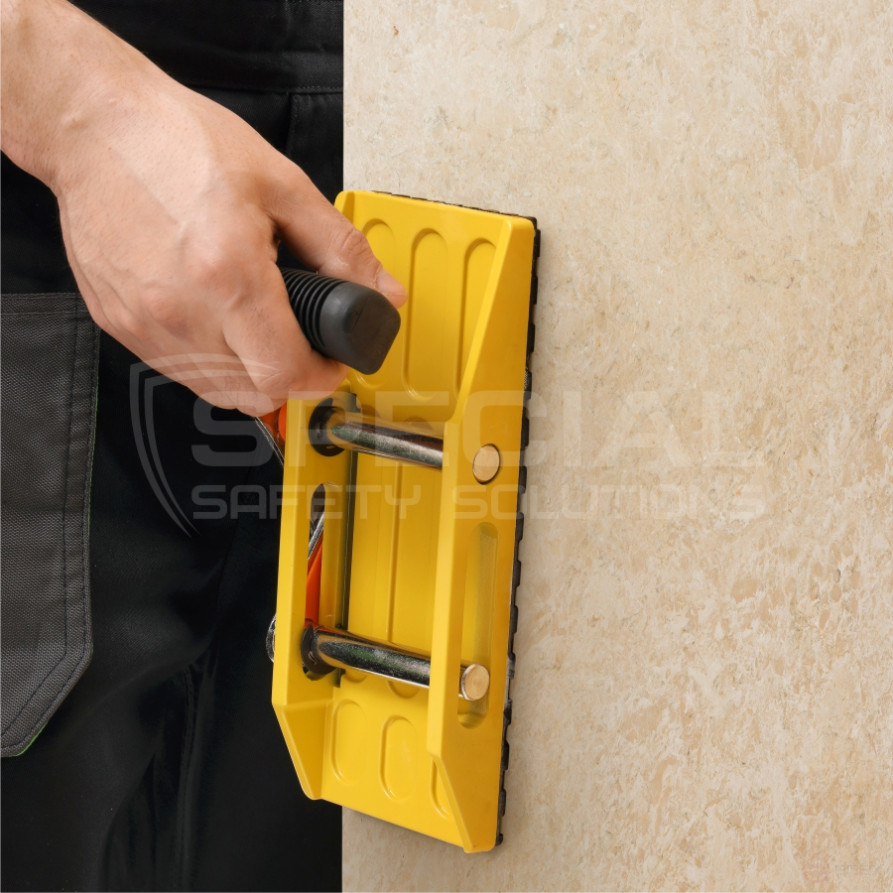 Reinforced carrying grip for Twin Lifter™